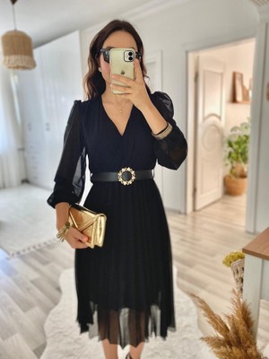 Venera Butik Kadın Şifon Kumaş Astalı Kloş Kesim Kruvaze Yaka Midi Boy Elbise