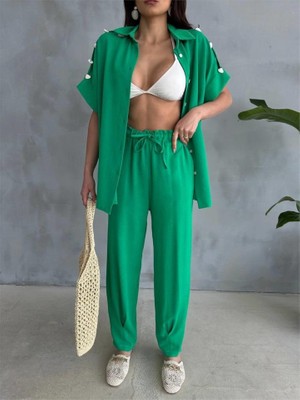 Venera Butik Omuz Midye Sıralı Bluz - Paça Pensli Pantolon Takım - Yeşil