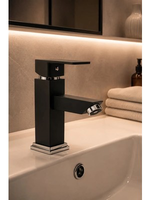 Ralken Siyah Kare Lavabo Bataryası | %100 Pirinç | Kare Tip Gövde | Çift Su Girişli | Aç - Kapa | %100 Pirinç Ağır Gövde | Modern Lüx Sabit Lavabo Musluğu