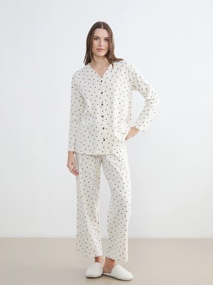 Lc Waikiki Yeni Sezon V Yaka Puantiyeli Kadın Pijama Takım