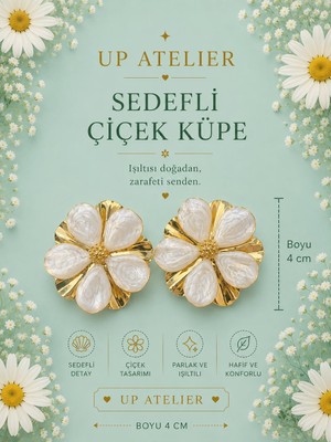 Up Atelier Sedefli Gold Detaylı Beyaz Çiçek Küpe