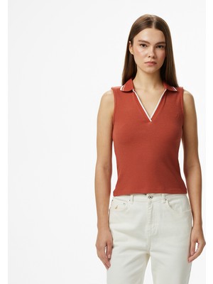 Nautica Kadın Kırmızı Regular Fit Kolsuz Polo Yaka T-Shirt