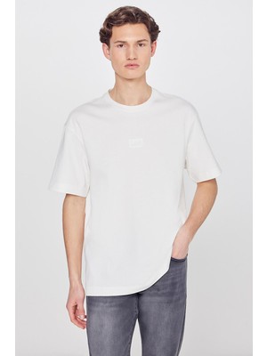 Lee %100 Pamuk Nefes Alan Kumaş Loose Fit Rahat Kesim Logo Detaylı Tişört