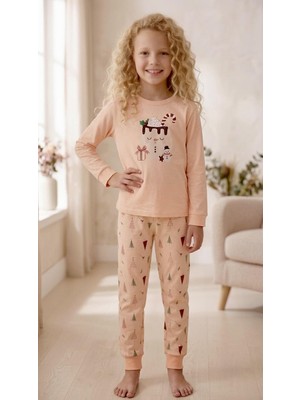 Zeyzey 8958 Somon Yılbaşı Desenli Çam Ağaçlı Paçası Bantlı Pijama Takım