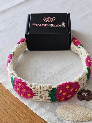 Cinderella Çilekli El Örgüsü Ekru Dantelli Bohem Kadın Taç - Esnek Yumuşak Yazlık Deniz Plaj Saç Bandı Toka