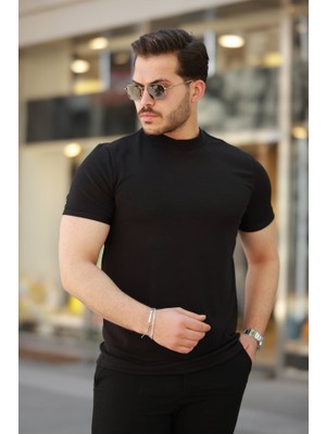 Oada Erkek Ince Çizgi Dokulu Kısa Kollu T-Shirt