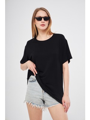 Siyah Baskısız Düz Bisiklet Yaka Kadın Oversize T-Shirt