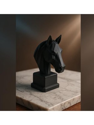 Modern Low-Poly At Başı Heykeli – Dekoratif 3D Geometrik Tasarım, Ev & Ofis Için Şık Sanat