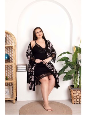 Colezium Arias Closet Büyük Beden Çiçek Desenli Dantel Işlemeli Siyah 2'li Gecelik Sabahlık Takımı