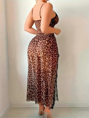 Colezium Arias Closet Leopar Desenli Yırtmaçlı Fantezi Uzun Gecelik
