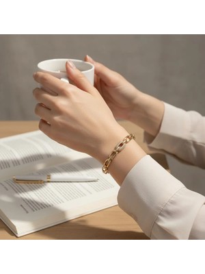 Xuping Jewelry Stil Incisi/xupıng Jewelry Geçmeli Model Kelepçe