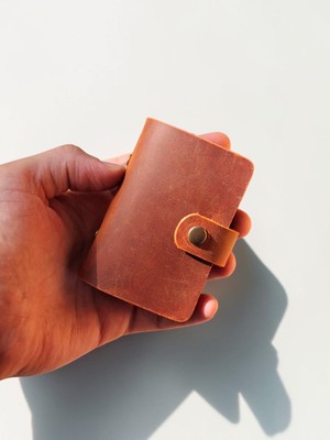 MAT DERİ Kredi Kartlık Hakiki Deri Içi Şeffaf 10-20 Bölmeli Hediyelik Kartlık Küçük Kartvizitlik ( 9 x 7 cm )