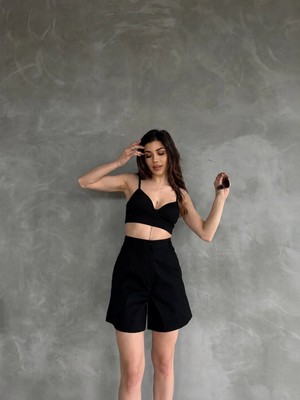 Nido Moda Kadın Yüksek Bel Geniş Paça Kumaş Şort