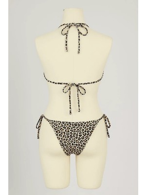 No 35 Concept Kadın Siyah ve Leopar Detaylı Yandan Bağlamalı Bikini Takımı – Modern, Konforlu ve Günlük Kombinlere Uygun