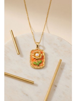 Rmy Moda Kadın Somon Inci Detaylı Çiçek Figürlü Madalyon Kolye