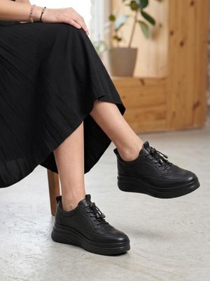 Tarçın Ayakkabı Hakiki Deri Kadın Deri Sneaker Spor Ayakkabı TRC187-0120