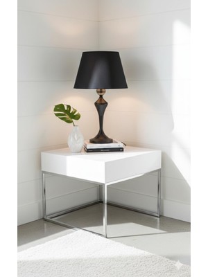 Decodelight Queen Model Siyah Ayaklı Füme Kristal Toplu Metal Yüksek Ayaklı Siyah, Beyaz ve Gri