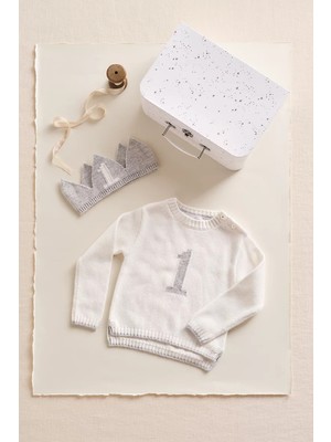 The White Company Organik Pamuk Karışımlı Ilk Yaş Doğum Günü Kazak ve Taç Hediye Seti