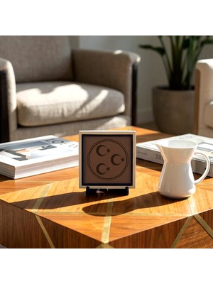Miaju Üç Hilal Temalı Modern Dekoratif Obje, Çalışma Masanıza Asalet Katan Tasarım 10X10 cm