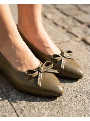 Futsi Shoes Sofıa Haki Hakiki Deri Fiyonk Detaylı Sivri Burun Kadın Babet