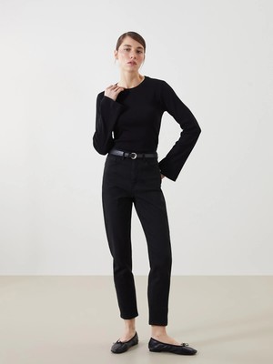 Lc Waikiki Yeni Sezon Beli Kemerli Mom Fit Kadın Jean Pantolon