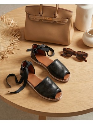 Futsi Shoes Peony Modern Bilekten Bağlama Siyah Hakiki Deri Kadın Espadril