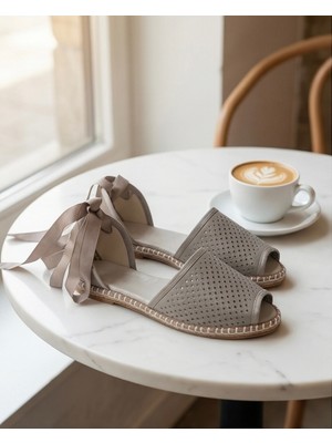 Futsi Shoes Peony Modern Bilekten Bağlama Gri Hakiki Deri Kadın Espadril