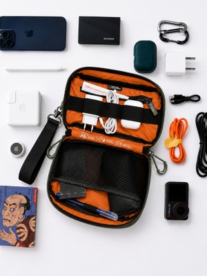 Baginn Erkek El Çantası Paraşüt Kumaş Suya Dayanıklı Portföy Stil El Çantası Traş Kozmetik Çantası 23*14CM