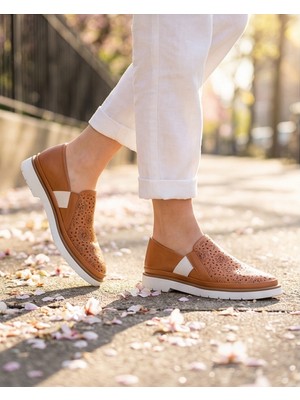 Futsi Shoes Aspendos Kahverengi Hakiki Deri Lazerli Mokasen Kadın Yürüyüş Ayakkabısı