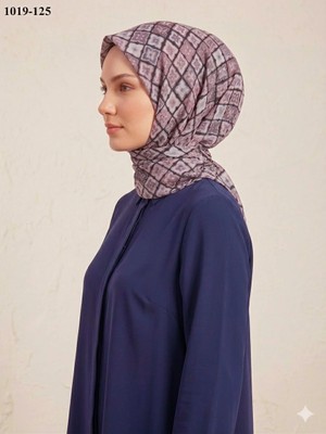 Huzurlu İpek Huzurlu Ipek Desenli Flamlı Pamuk Eşarp 1019-125