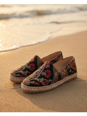 Futsi Shoes Camellıa Gri Kilim Desenli Hasır Taban Nakış Detaylı Hakiki Deri Kadın Etnik Desen Espadril Ayakkabı
