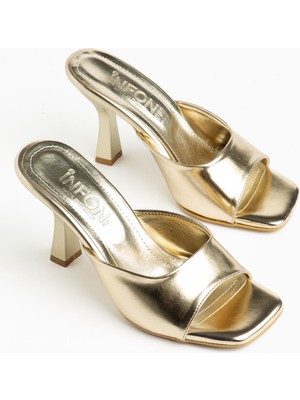 Zerenyus ZRİN-687 Exclusive Gold Rugan Tek Bant Kare Topuklu Terlik 9 cm