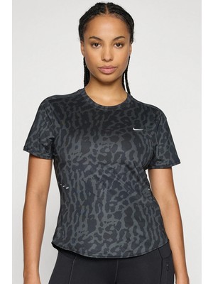 Nike Swift Women's Dri-Fit Short-Sleeve Running Top Kadın Reflektörlü Koşu Tişörtü Siyah