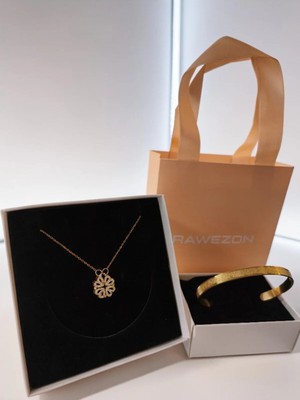 Rawezon Nerovia Gold Renk Set-Çelik Mıknatıslı Yonca Kolye ve Ayarlanır Bileklik Sevdiklerinize Hediye