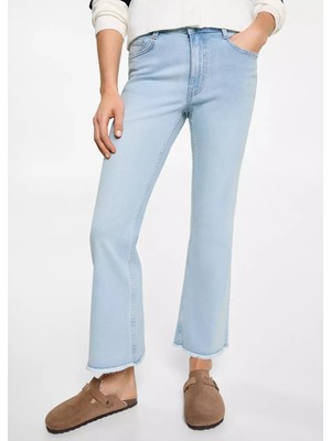 MANGO Teen İspanyol paçalı kısa jean pantolon