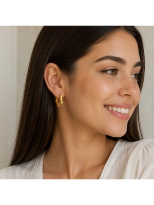Yes Ticaret Gold Altıgen Geometrik Çelik Halka Küpe – Kadın Modern Tasarım