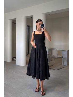 Magarde Bella Flora Brodeli Yandan Fermuarlı Elbise- Siyah
