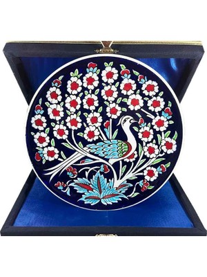 Çini Evi Iznik Çini Tabak  Hayat Ağacı ve Tavus Kuşu Motifli 18 cm
