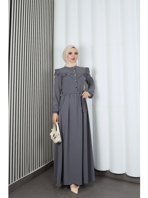 Omzu ve Önü Fırfırlı Kuşaklı Ayrobin Tesettür Elbise Gri   HNT7345
