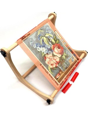 Nurge Ayarlanabilir Nakış Masa Standı, Çapraz Dikiş Çember Standı Tur Veya Masa Üstü Çapraz Dikiş Veya Goblen Için, Nakış Halka Tutucu. Elde Cilalı Doğal Ahşap 190-3 (30 Cm)