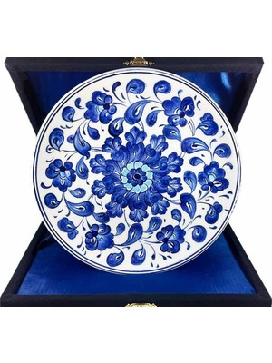 Çini Evi Iznik Çini Tabak  Mavi Çiçek Bahçesi Desenli 18 cm
