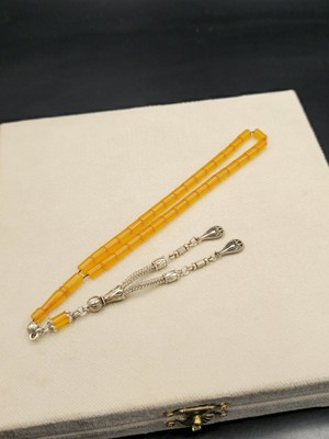 Onurlu Tesbihane Özel Tasarım Alpaka Püsküllü Ateş Kehribar Bilek Boy Tespih – 4,5x7 mm