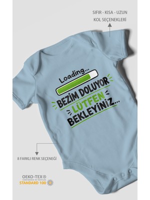Morivo Kids Bezim Doluyor Lütfen Bekleyiniz Kısa Kollu Bebek Body %100 Pamuk