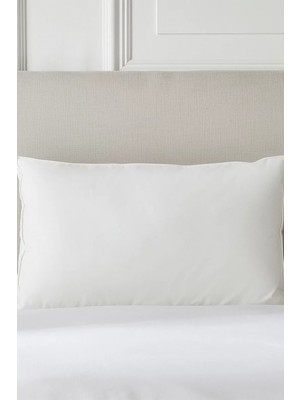 The White Company Deluxe Down Alternative Yan Destekli Hipoalerjenik Yastık