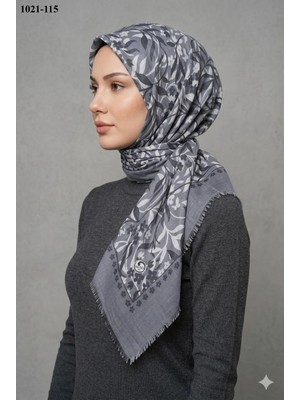 Huzurlu İpek Huzurlu Ipek Desenli Flamlı Pamuk Eşarp 1021-115