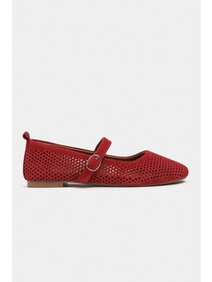 Nişantaşı Shoes Titi Kırmızı Süet Zımbalı Hakiki Deri Toka Detay Düz Taban Kadın Babet