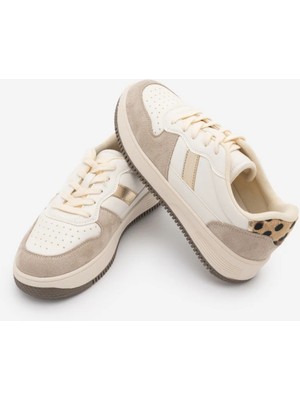 Marjin Kadın Sneaker Kalın Taban Çok Parçalı Çıkarılabilir Boncuklu Tokalı Spor Ayakkabı Tivali Bej