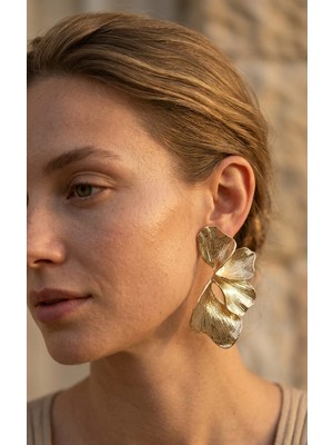 Diva Viva - Golden Leaf Sallantılı Küpe