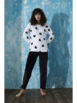 Bebelop Kadın Siyah Kalp Desen Bisiklet Yaka Oversize Interlok Pamuklu Üst Kadife Alt Kışlık Pijama Eşofman Takımı