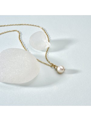 Nox Jewelry 14 Ayar Mikron Altın Kaplama İnci Sallantılı Taşlı Zarif Gümüş Kolye - CNS00607